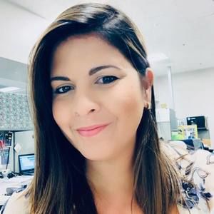 Meet your Posher, Taína